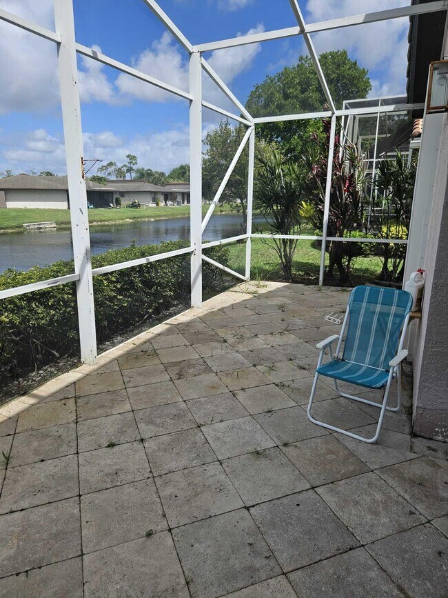 Building Photo - 7835 NW 78th Ave