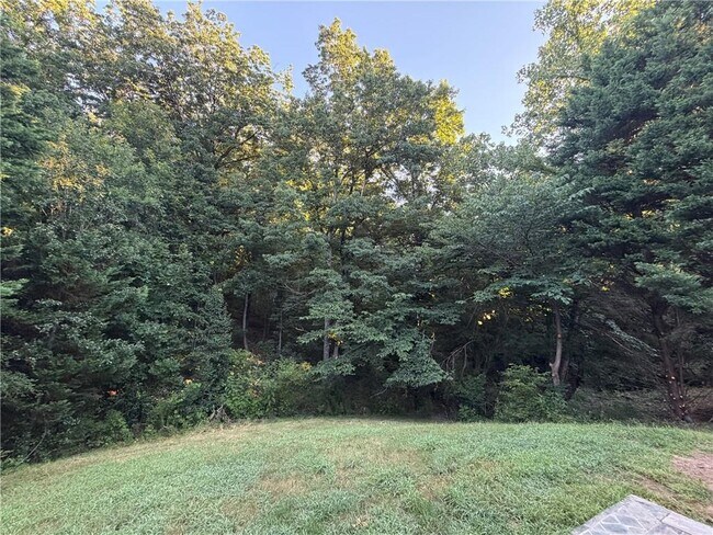 Building Photo - 1105 Trumpet Vine Ct SE
