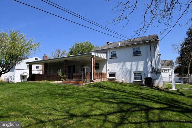 Building Photo - 436 Anthony Rd