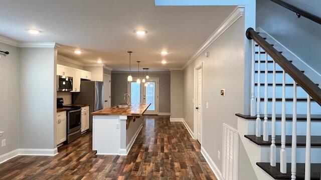 Building Photo - 1210 Chippewa Ave SE