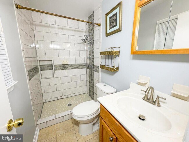 Building Photo - 9206 Lorelei Ct