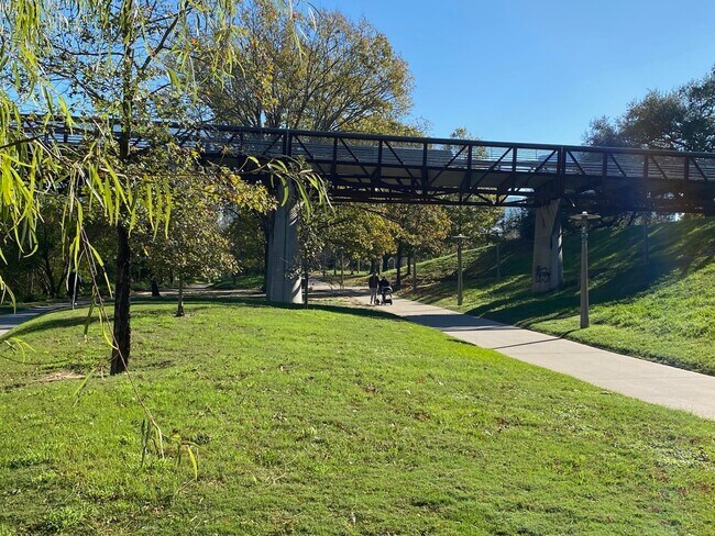 Building Photo - 1900 Genesee St