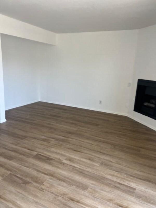 Building Photo - 3568 Vinton Ave