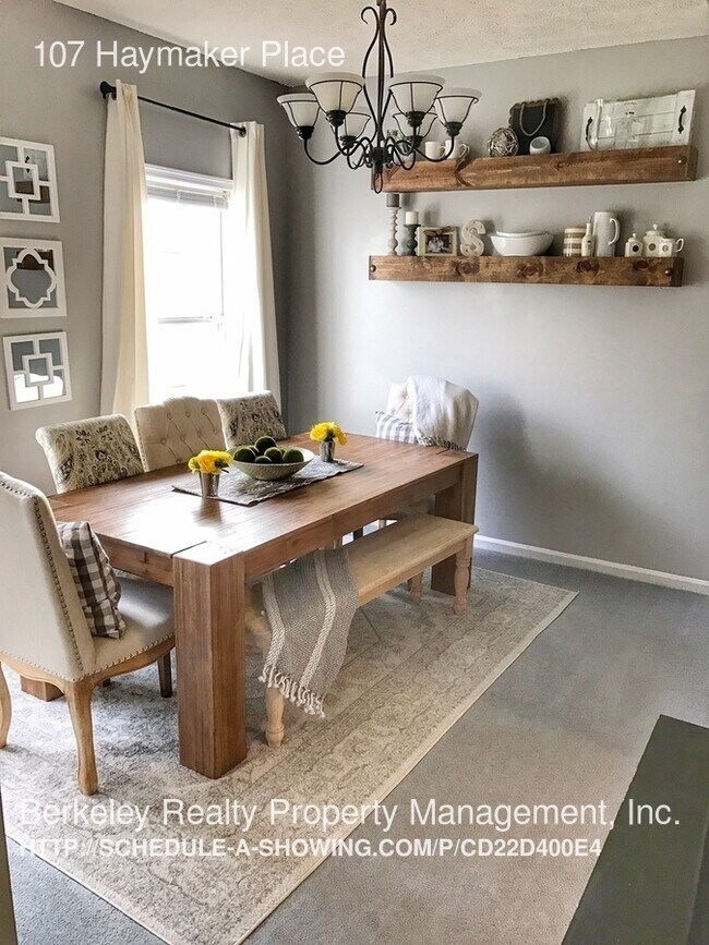 Building Photo - 107 Haymaker Place