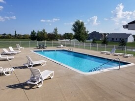 Pool - Plum Grove