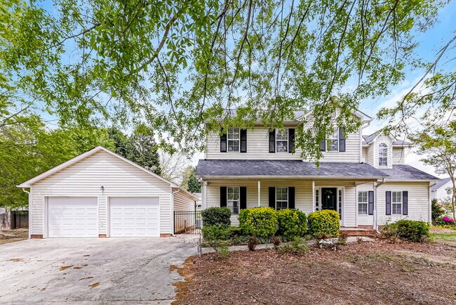 Primary Photo - 1820 Wimbleton Woods Dr