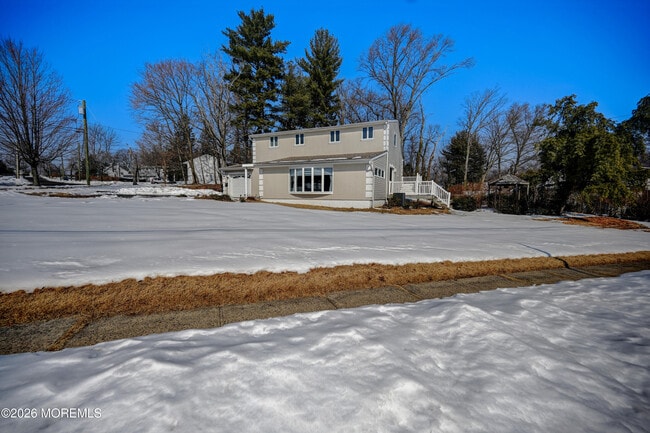 Building Photo - 17 Thomas Rd