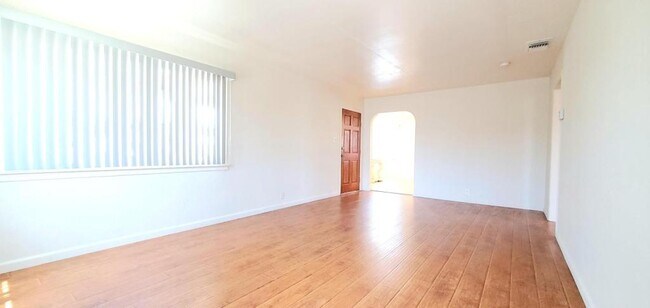 Building Photo - 8422 Wells St