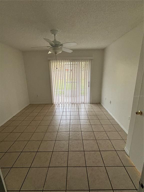 Building Photo - 13301 Fairway Glen Dr