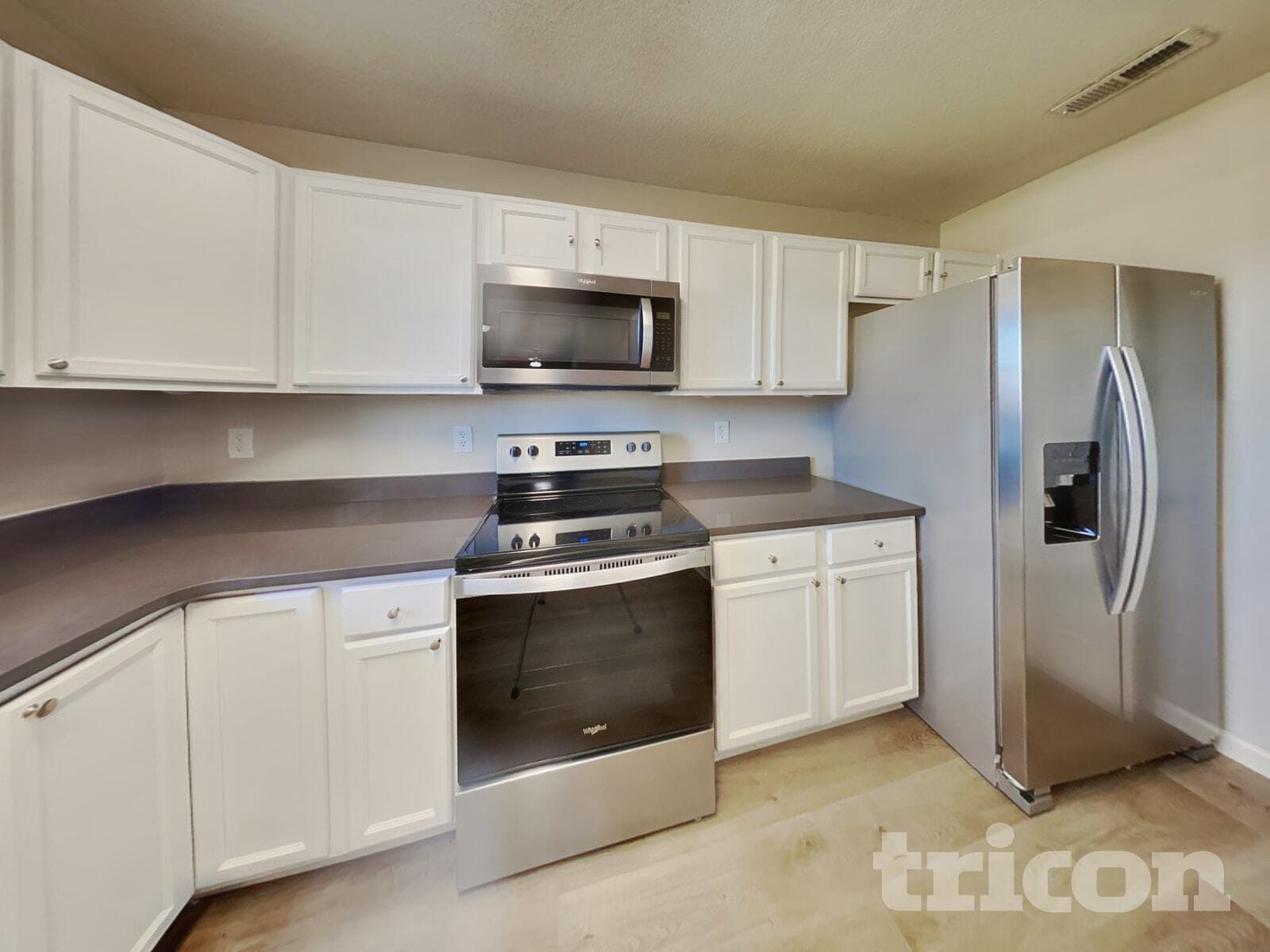 Building Photo - 303 Collingwood Ln