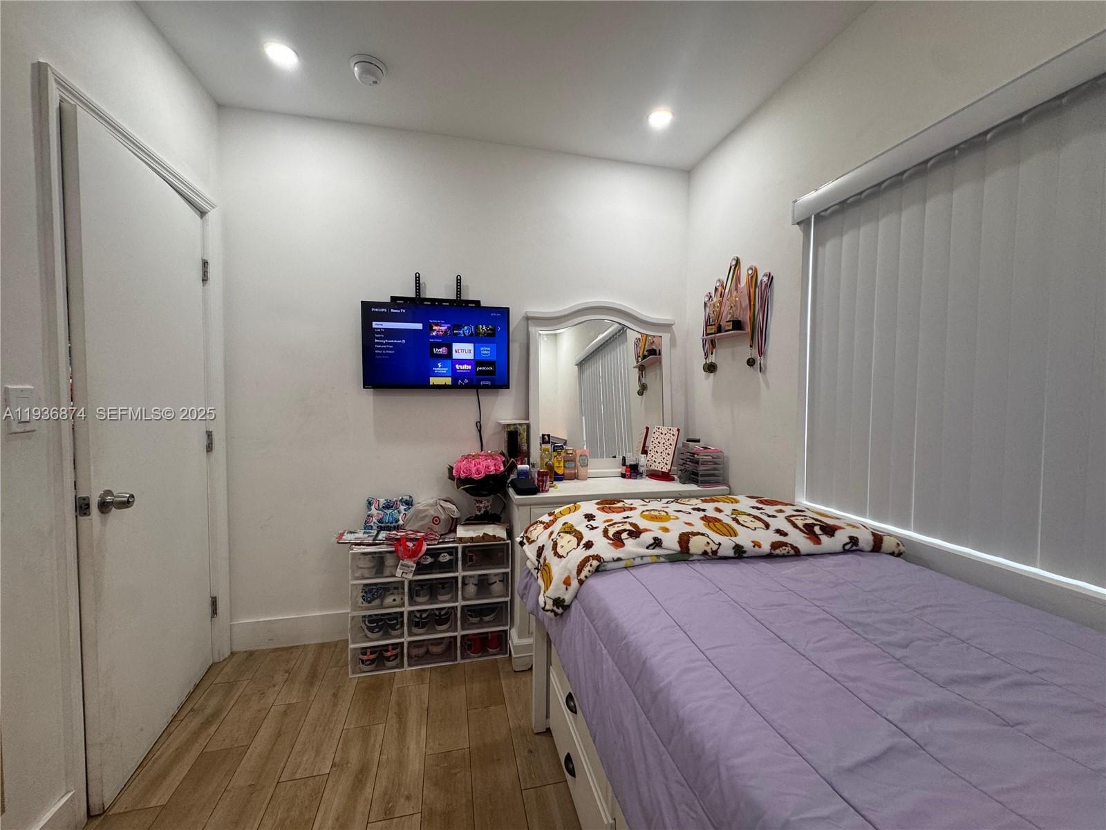 Building Photo - 2775 SW 6th St