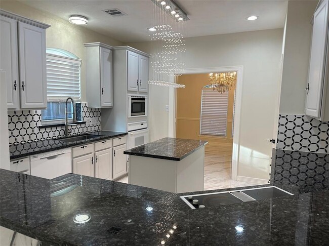 Building Photo - 3454 Summer Bay Dr