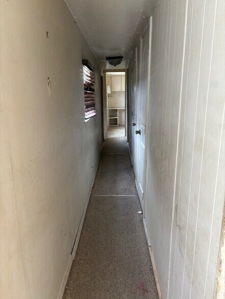 Building Photo - 920 Boardwalk Ln