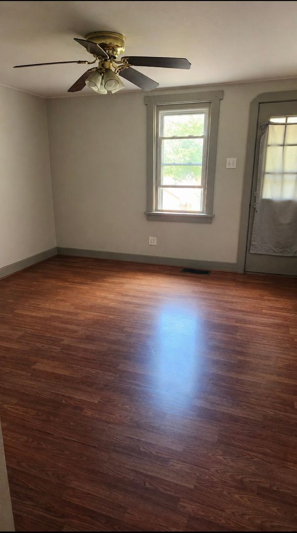 Building Photo - Charming 3BR/2BA Home in Heart of Jeannette