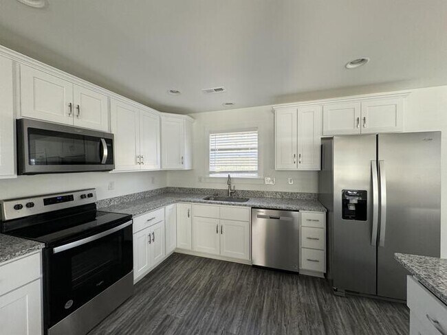Building Photo - 2128 Middlebridge Ct