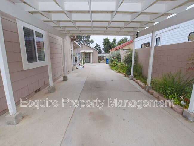 Building Photo - 37 Anacapa Dr