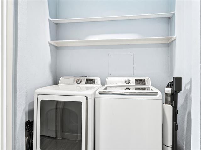 Building Photo - 5132 Amesbury Dr