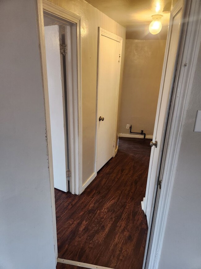 Building Photo - Newly Renovated 2 bedroom Section 8 NO APP...