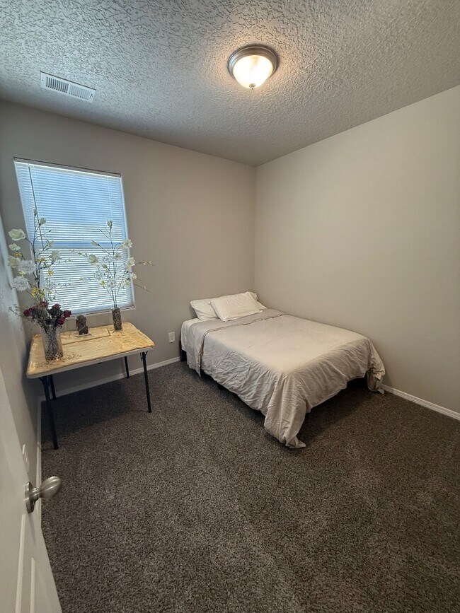 Building Photo - 10844 Caresso Lp SW
