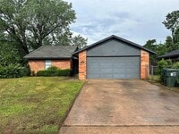 Building Photo - 3628 Peregrine Dr