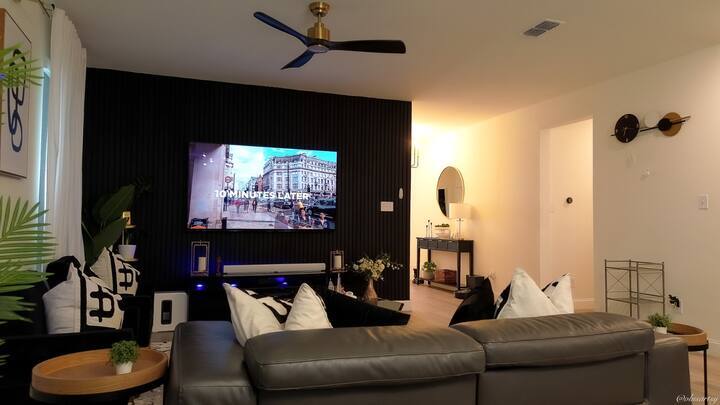 Building Photo - 528 Bronze Forest Dr