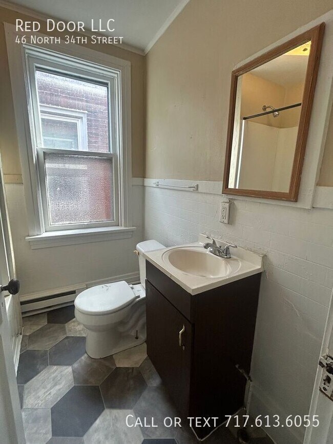 Building Photo - 46 N 34th St