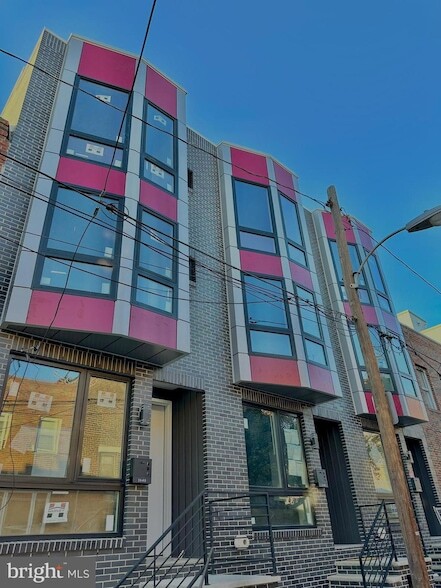 Building Photo - 1636 S Bailey St