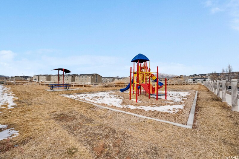 Building Photo - 8174 N Clydesdale Dr