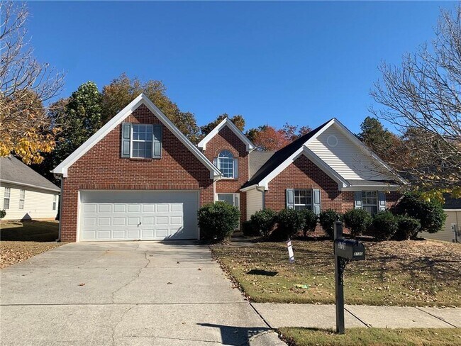 Primary Photo - 3720 Crescent Walk Ln NE