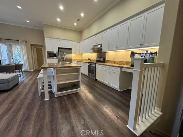 Building Photo - 68 Overbrook