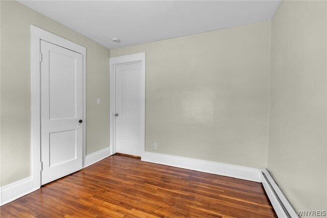 Building Photo - 69 W Northrup Pl