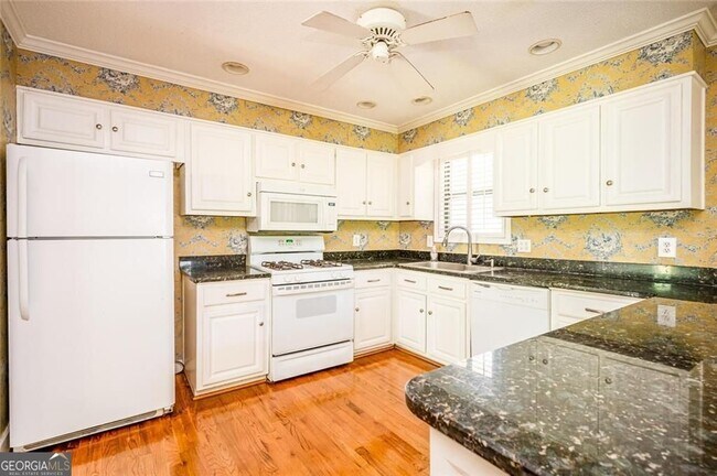 Building Photo - 1784 Halbro Dr