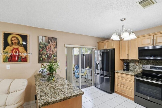 Building Photo - 13741 SW 160th Terrace