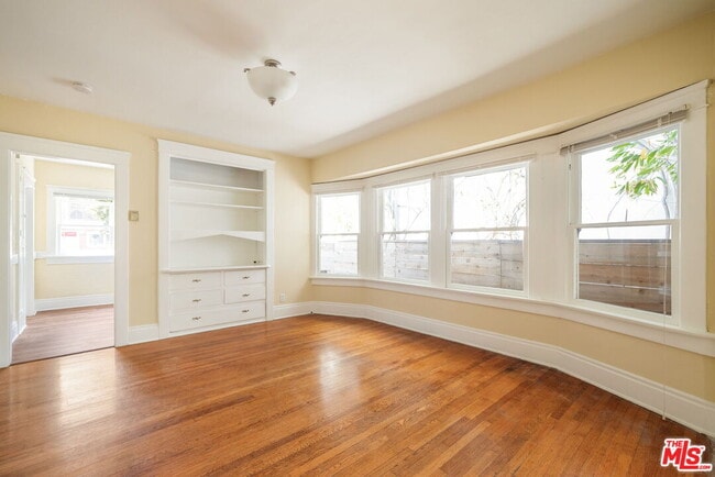 Building Photo - 532 Altair Pl