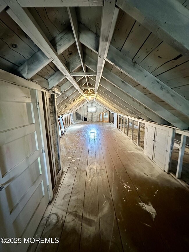 Building Photo - 139 Otis Ave