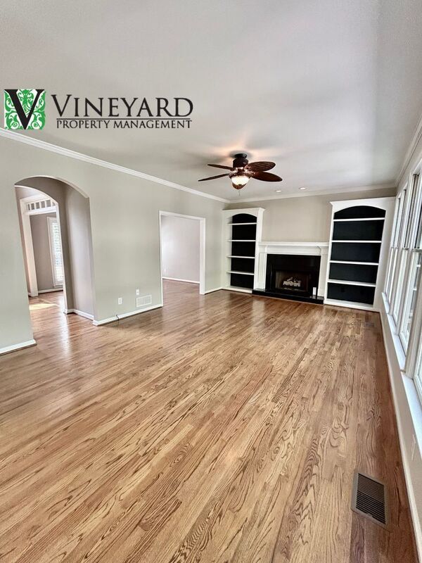 Building Photo - 508 Old Field Cove