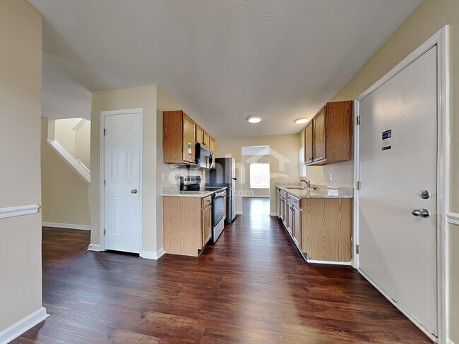 Building Photo - 1153 Reveres Run