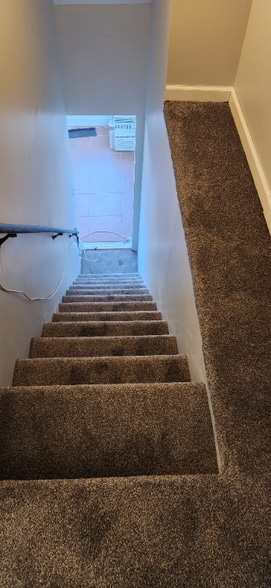 Building Photo - 505 North Point Rd