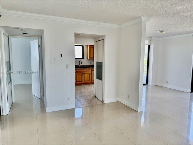 Building Photo - 3300 NE 192 St