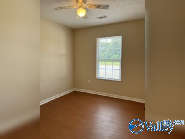 Building Photo - 144 Kinney Rd