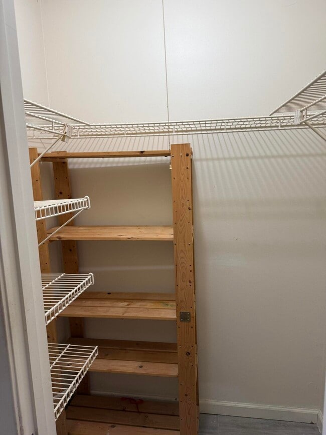 Building Photo - 127 Northampton G