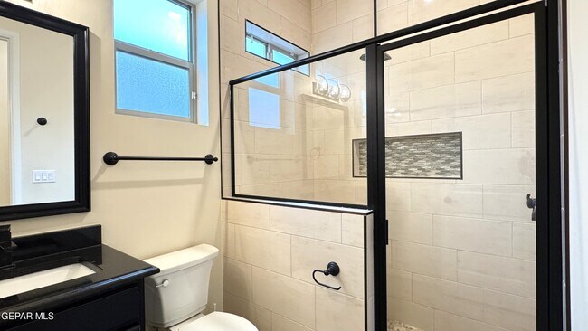 Building Photo - 12408 Fresh Water Dr