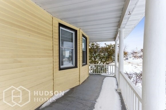 Building Photo - Multiple Applications received - 280 3rd A...