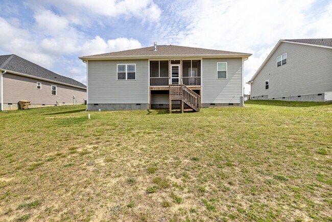 Building Photo - 55 Bushel Basket Dr