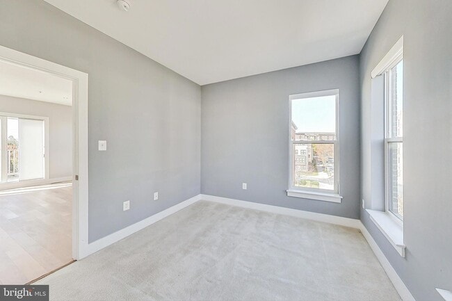 Building Photo - 1458 Piccard Dr