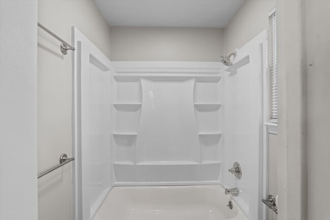 Building Photo - 119 Sunnywood Dr