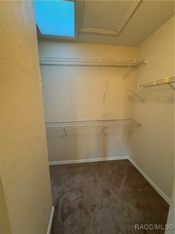 Building Photo - 810 E Gilchrist Ct