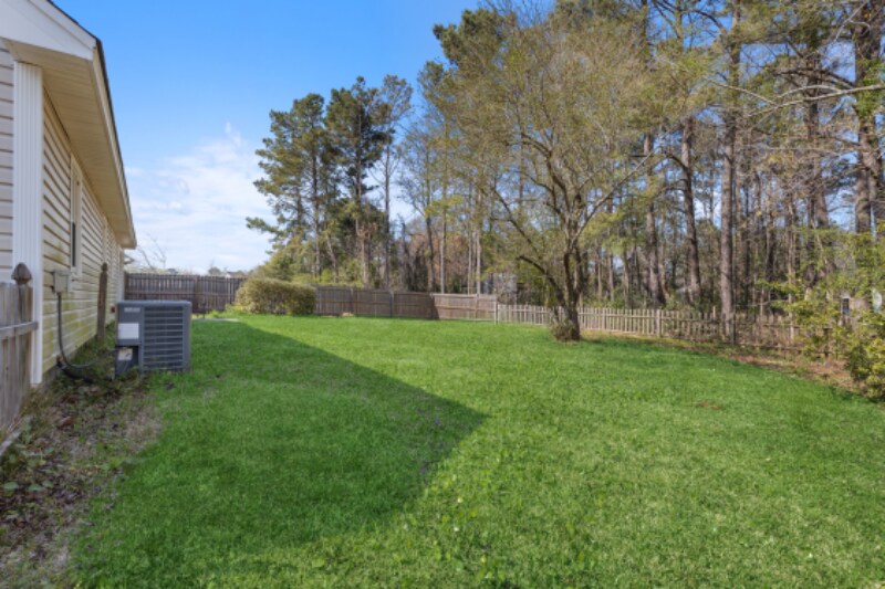 Building Photo - 6707 Low Bush Ct