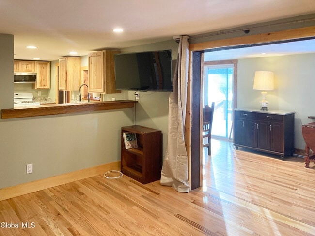 Building Photo - 107 Patten Mills Rd