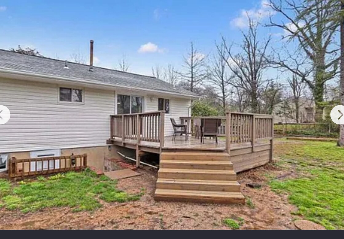 Building Photo - 7237 Vellex Ln